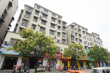 第三实验小学附近丽水嘉苑三室两厅两卫精装出售送储藏室